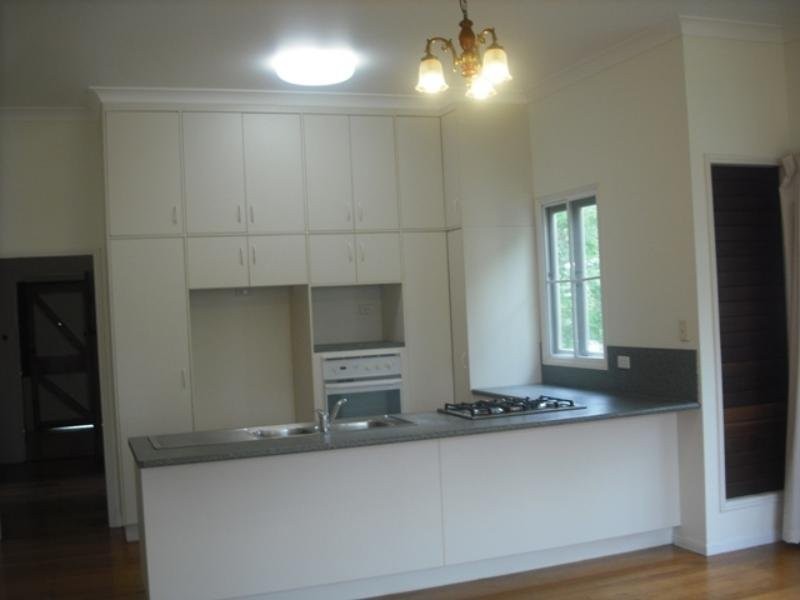 Railway Estate QLD 4810