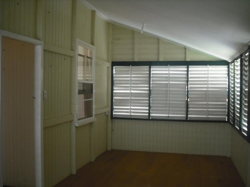 Railway Estate QLD 4810