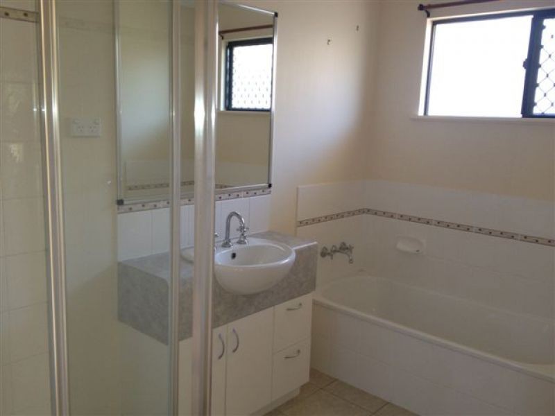 Mount Louisa QLD 4814