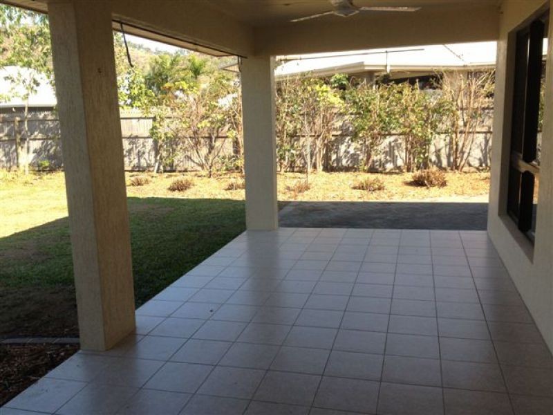 Mount Louisa QLD 4814