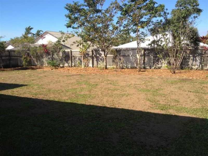 Mount Louisa QLD 4814