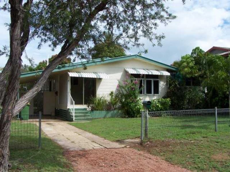 Rowes Bay QLD 4810