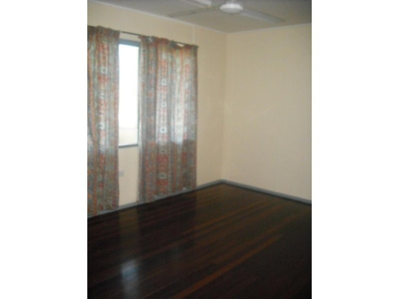 3/8 Price Street, Belgian Gardens QLD 4810