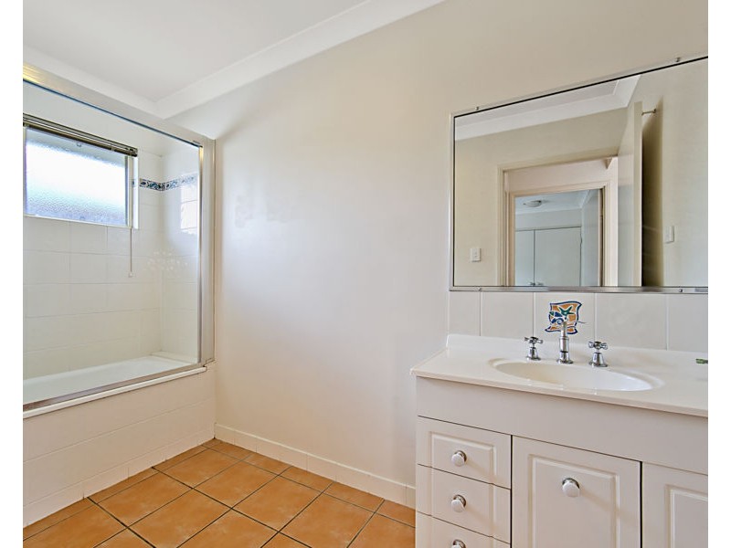 9 Mirada Court, Kirwan QLD 4817