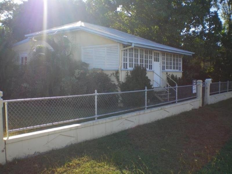 Railway Estate QLD 4810