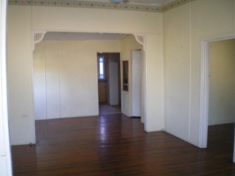 Railway Estate QLD 4810