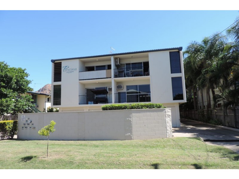 2/118 Mitchell Street, North Ward QLD 4810