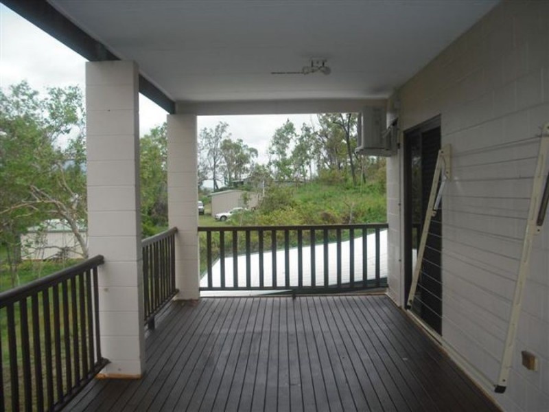 21 Chisholm Trail, Oak Valley QLD 4811