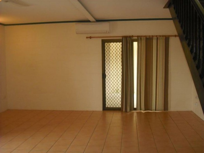 21 Chisholm Trail, Oak Valley QLD 4811