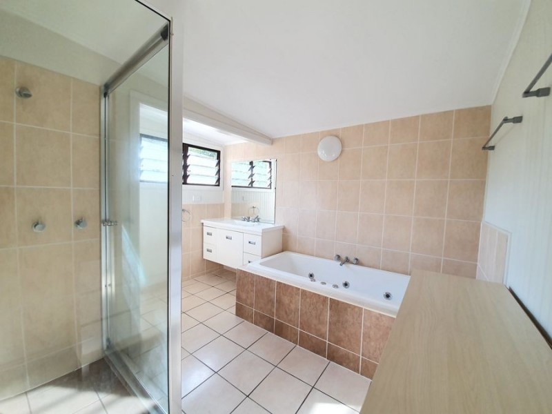 28 Green Street, West End QLD 4810
