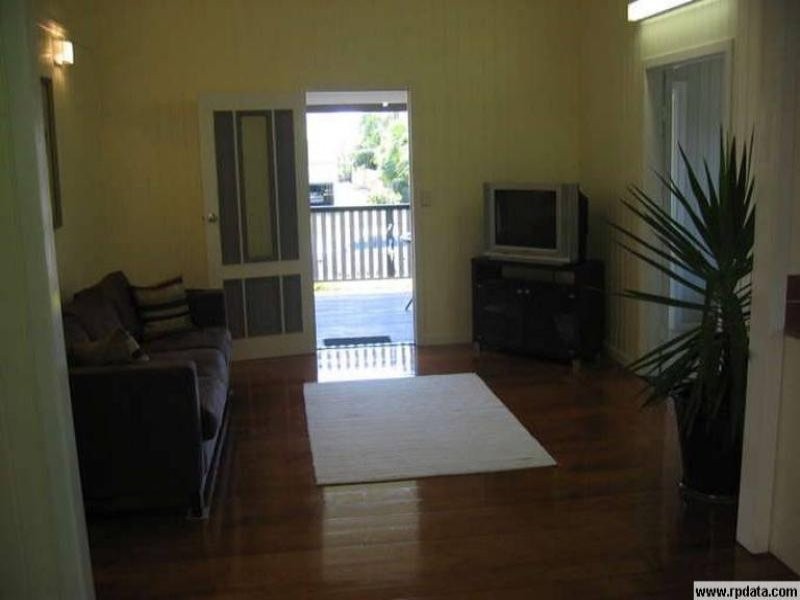 Pimlico QLD 4812