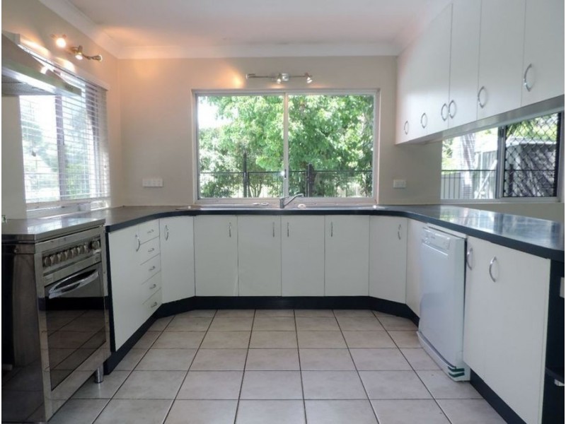 31 Brownhill Street, Mundingburra QLD 4812