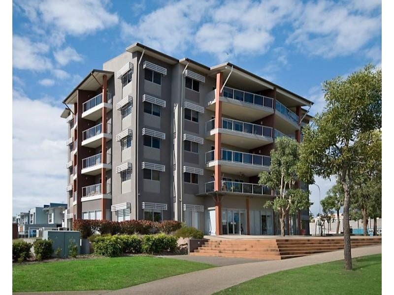 3/237 Riverside Boulevard, Douglas QLD 4814
