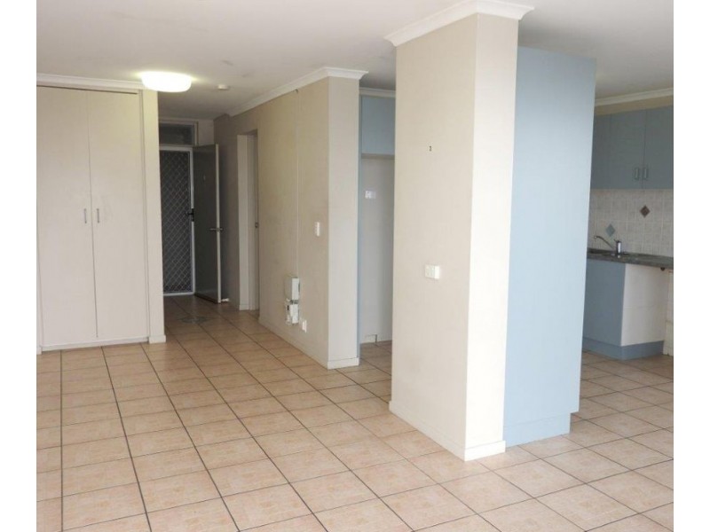 1/6 Hale Street, Townsville City QLD 4810