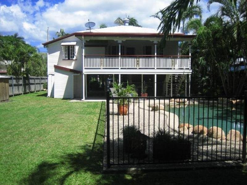 Hermit Park QLD 4812