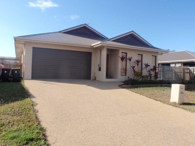 Bushland Beach QLD 4818