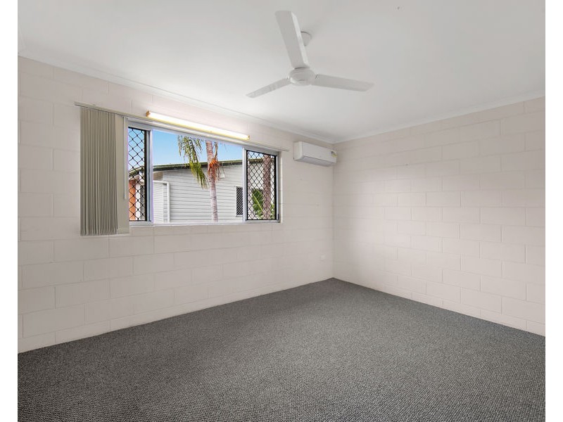 15/21-23 Landsborough Street, North Ward QLD 4810