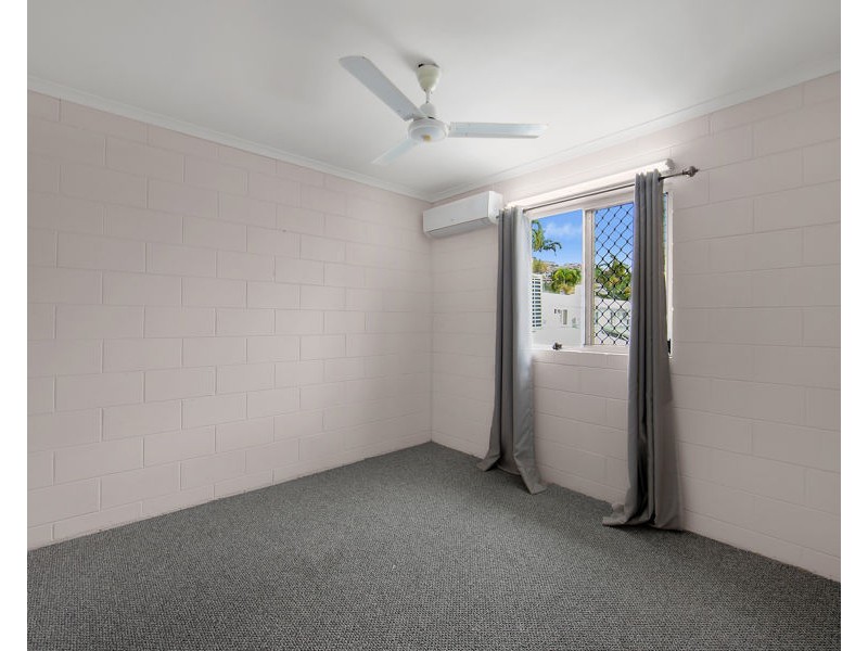 15/21-23 Landsborough Street, North Ward QLD 4810