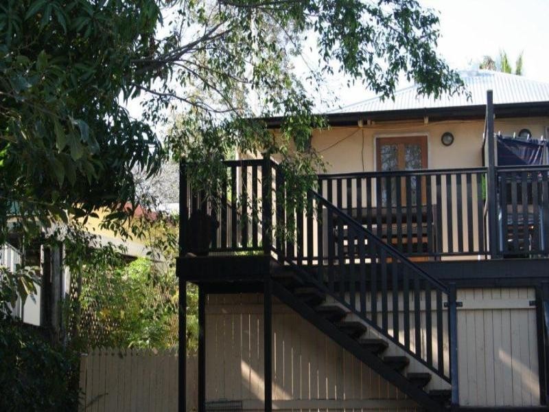 3/12 Knapp Street, Townsville City QLD 4810