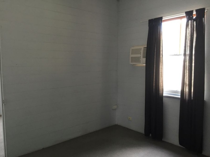 2/1-3 Fletcher Street, Townsville City QLD 4810