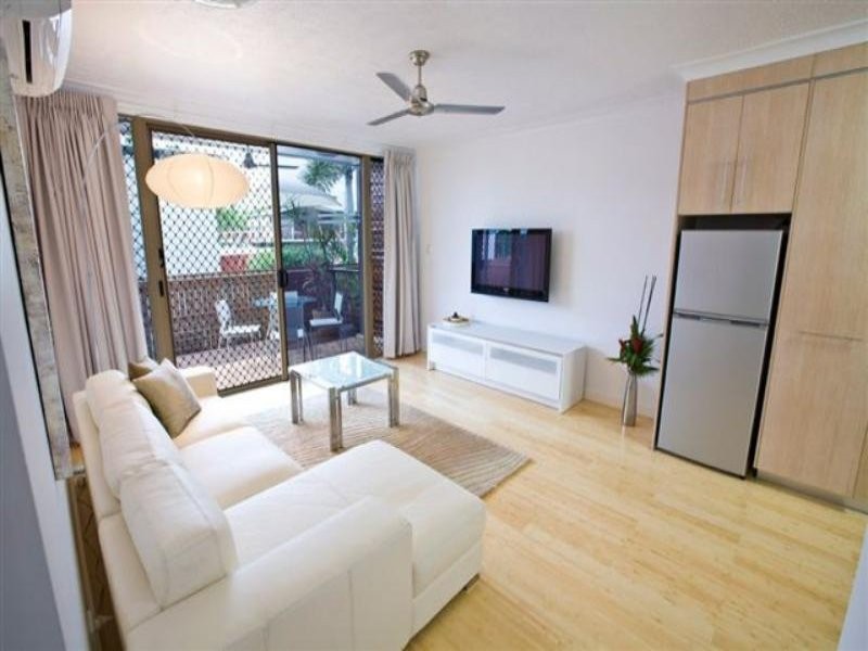 1/11 Tenth Avenue, Railway Estate QLD 4810