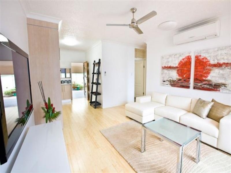 1/11 Tenth Avenue, Railway Estate QLD 4810