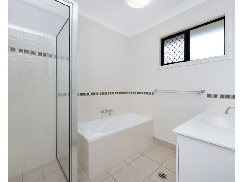 39 Woodwark Drive, Bushland Beach QLD 4818