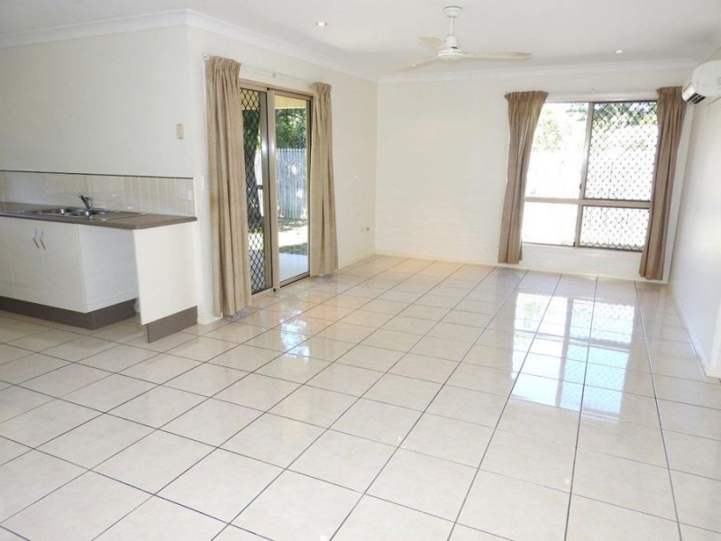 13B Moor Court, Kelso QLD 4815