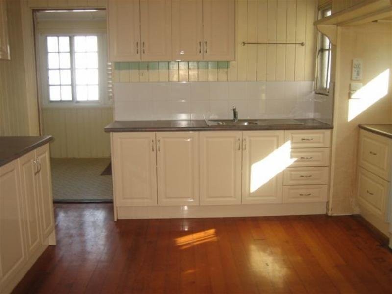 26 Stanton Street, Belgian Gardens QLD 4810