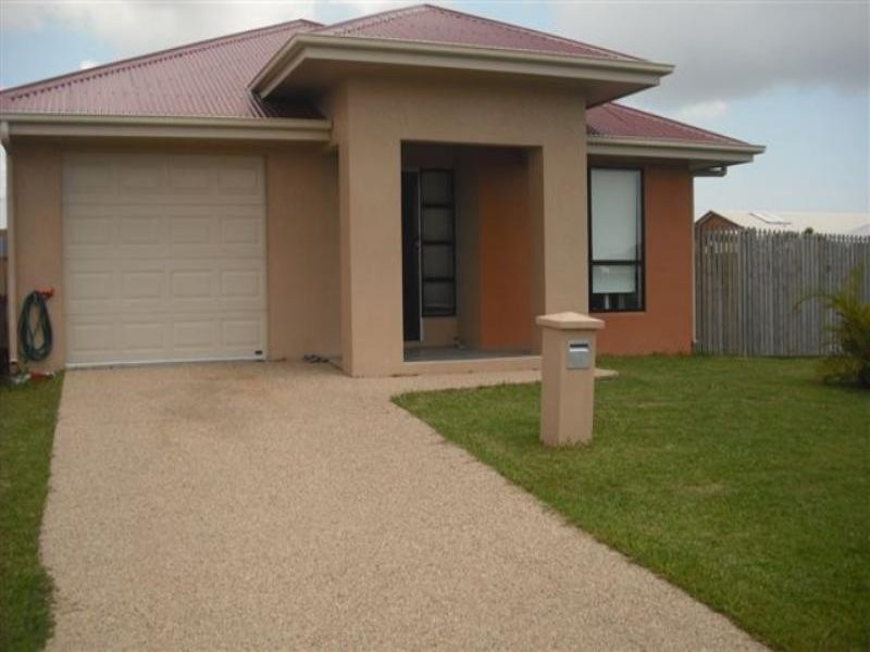 31 Laurie Motti Parade, Kirwan QLD 4817