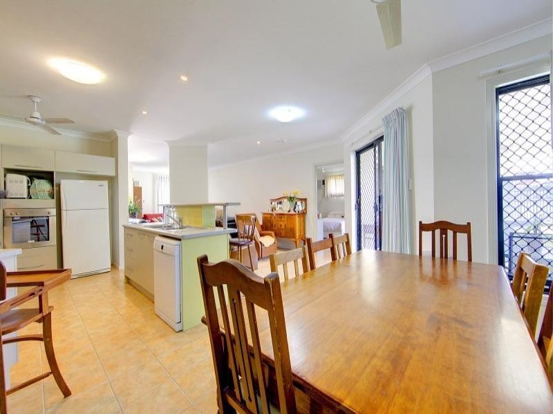 78 Estuary Parade, Douglas QLD 4814