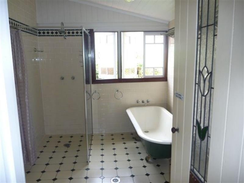 West End QLD 4810