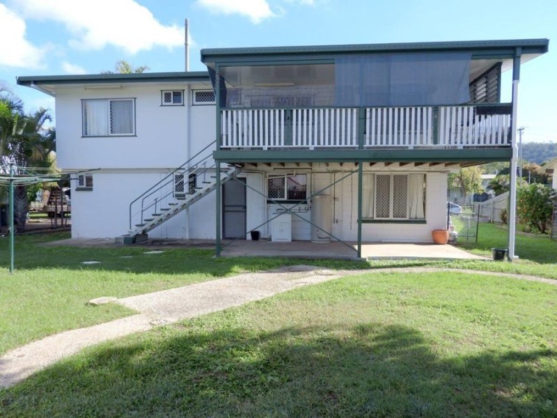 16 Ives Street, Kirwan QLD 4817