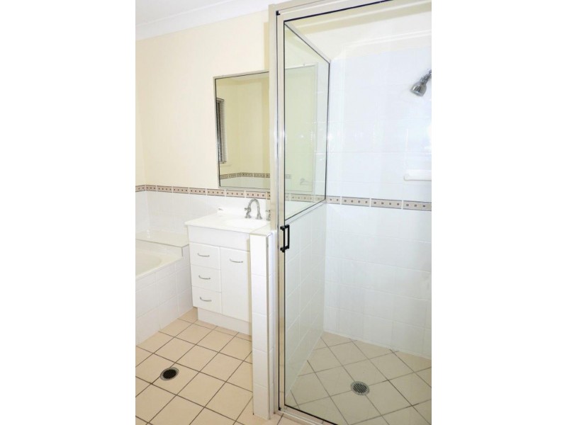 7 Kato Place, Mount Louisa QLD 4814