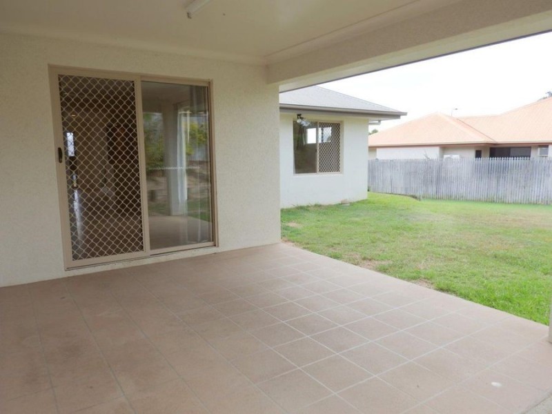 7 Kato Place, Mount Louisa QLD 4814