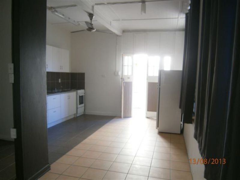 1A/1-3 Fletcher Street, Townsville City QLD 4810