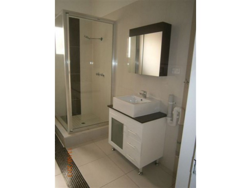 1A/1-3 Fletcher Street, Townsville City QLD 4810