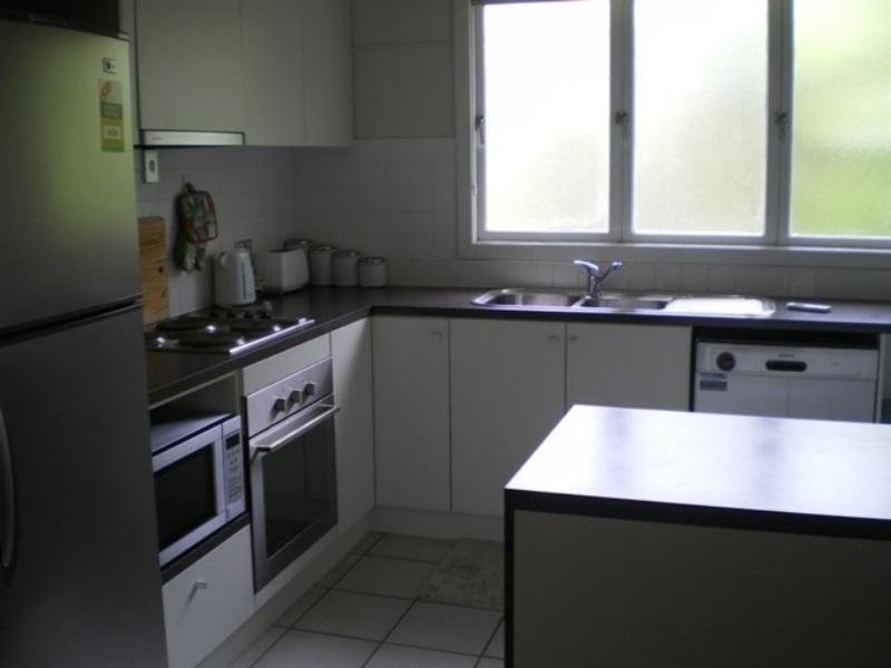 1/30 Landsborough Street, North Ward QLD 4810