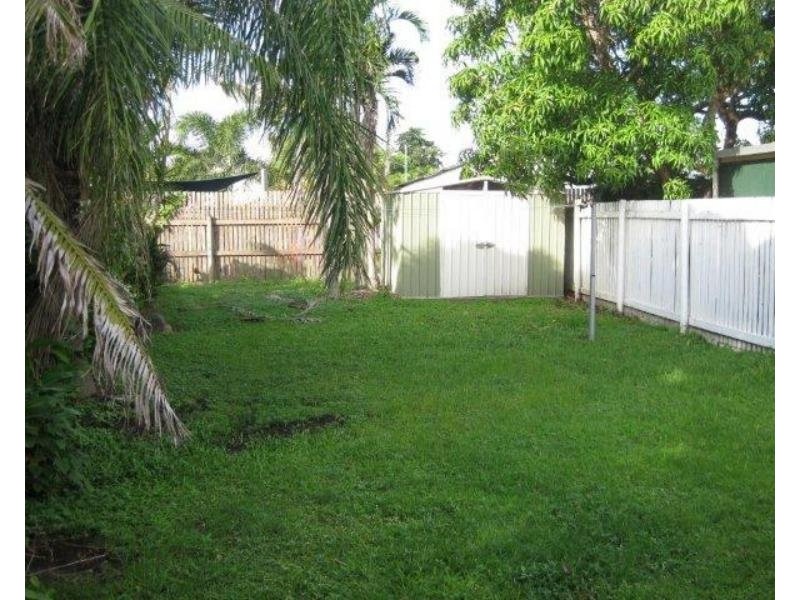 15B Downs Street, Gulliver QLD 4812