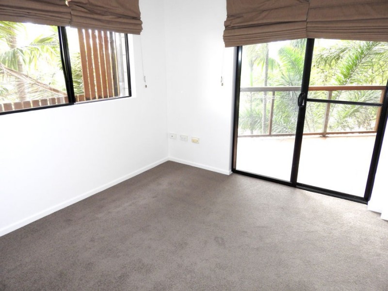 12/33 McIllwraith Street, South Townsville QLD 4810