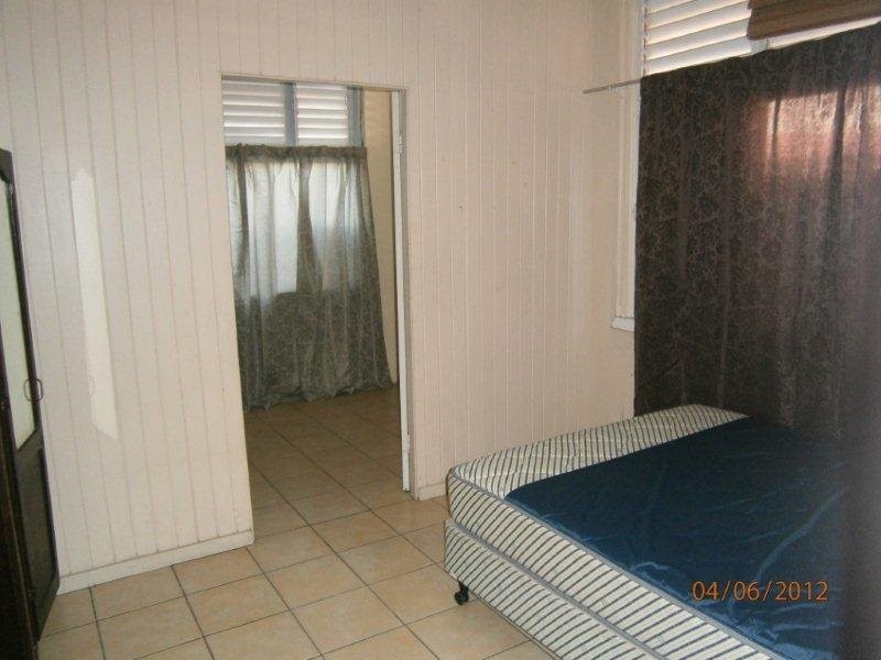 4/1-3 Fletcher Street, Townsville City QLD 4810