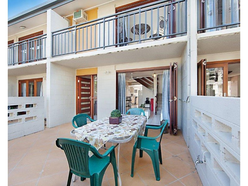 1/28 Rose Street, North Ward QLD 4810