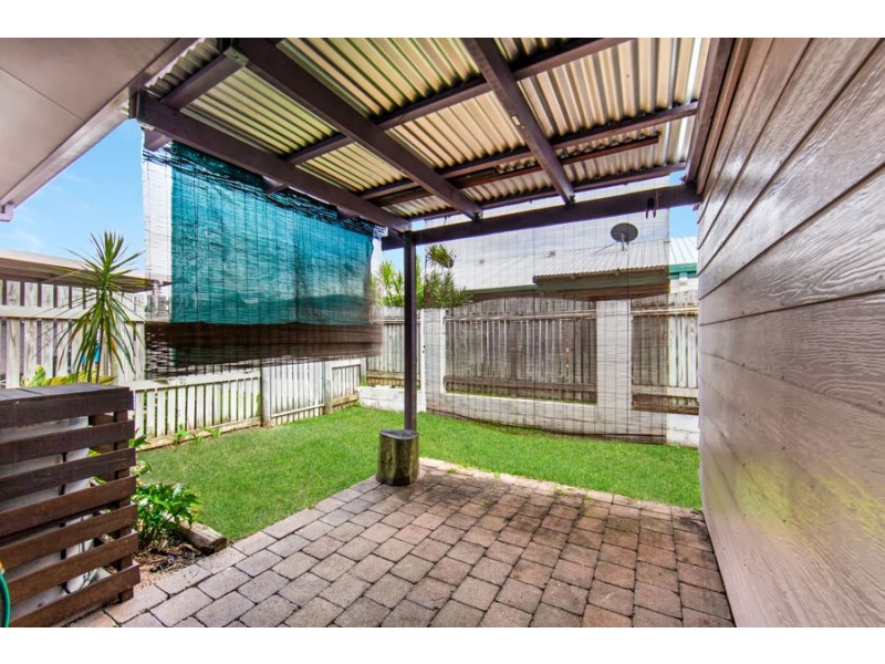 12/28 Henry Street, West End QLD 4810