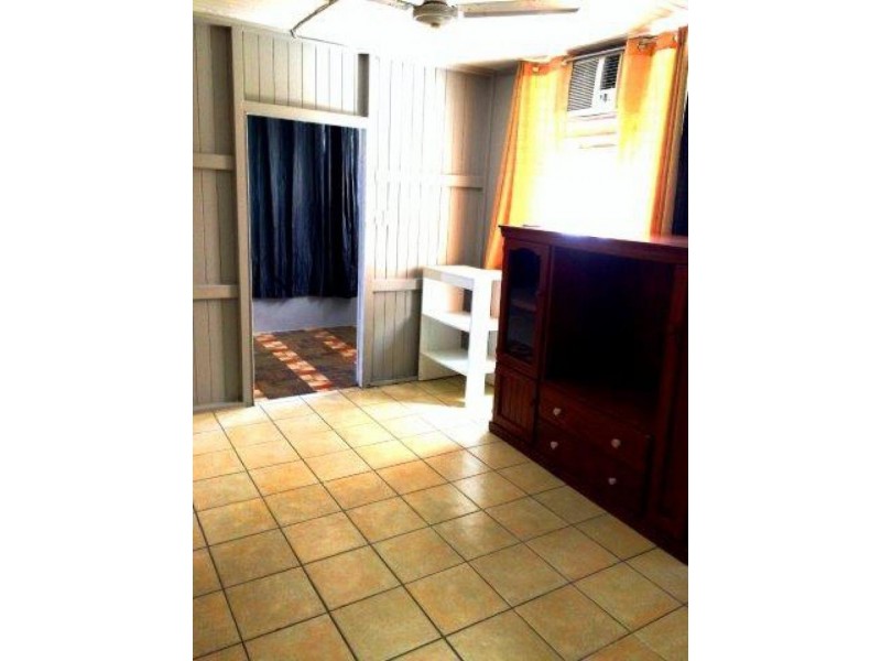 5/1-3 Fletcher Street, Townsville City QLD 4810