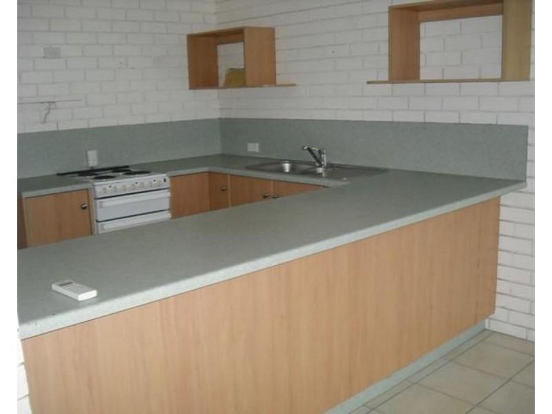 2/6 Hale Street, Townsville City QLD 4810