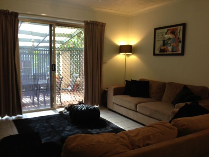 4/123 Eyre Street, North Ward QLD 4810