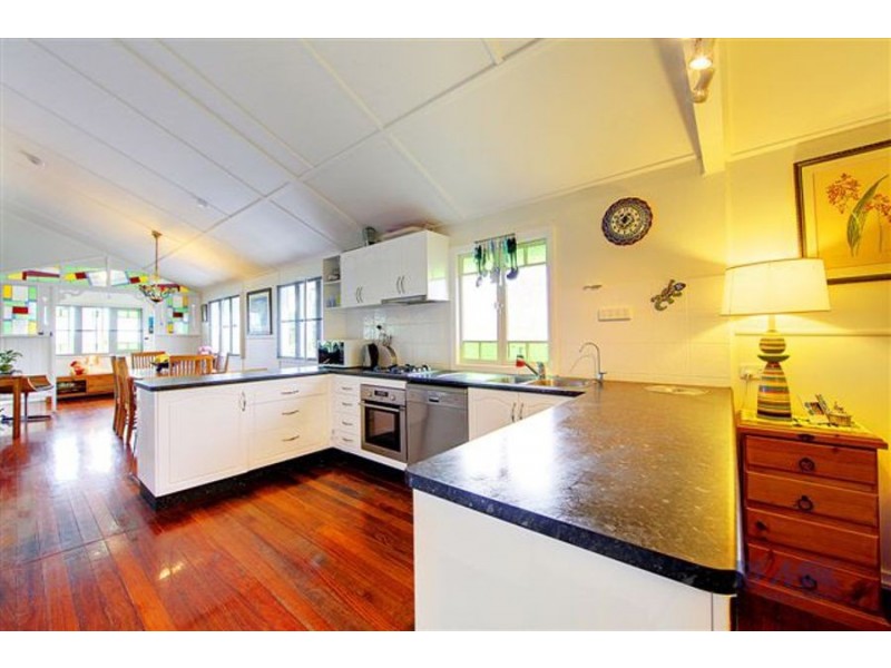 22 Yates Street, Railway Estate QLD 4810