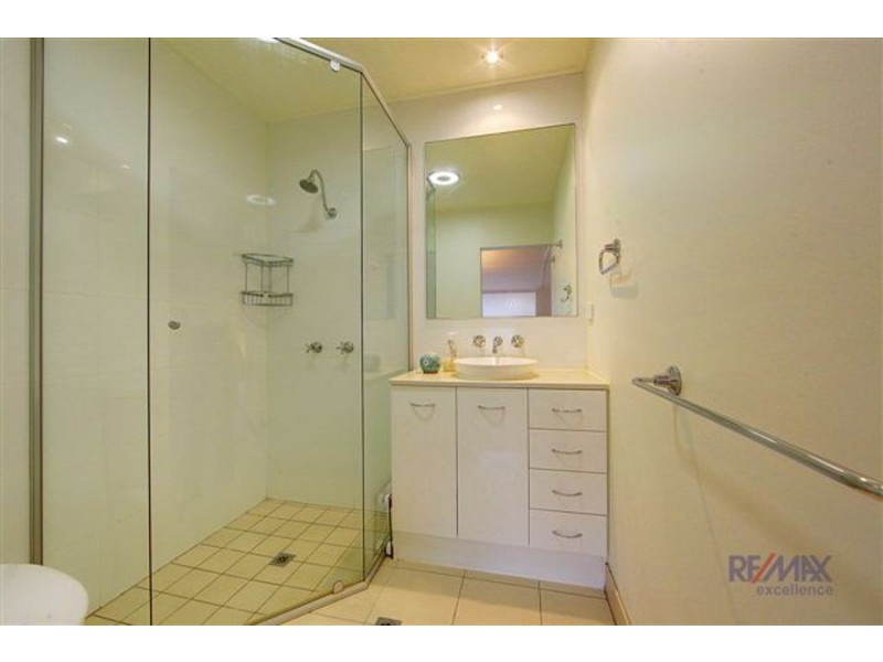 22 Yates Street, Railway Estate QLD 4810