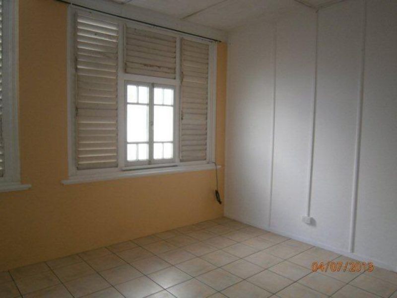 1B/1-3 Fletcher Street, Townsville City QLD 4810