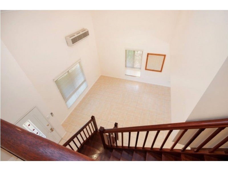 2/22 Primrose Street, North Ward QLD 4810